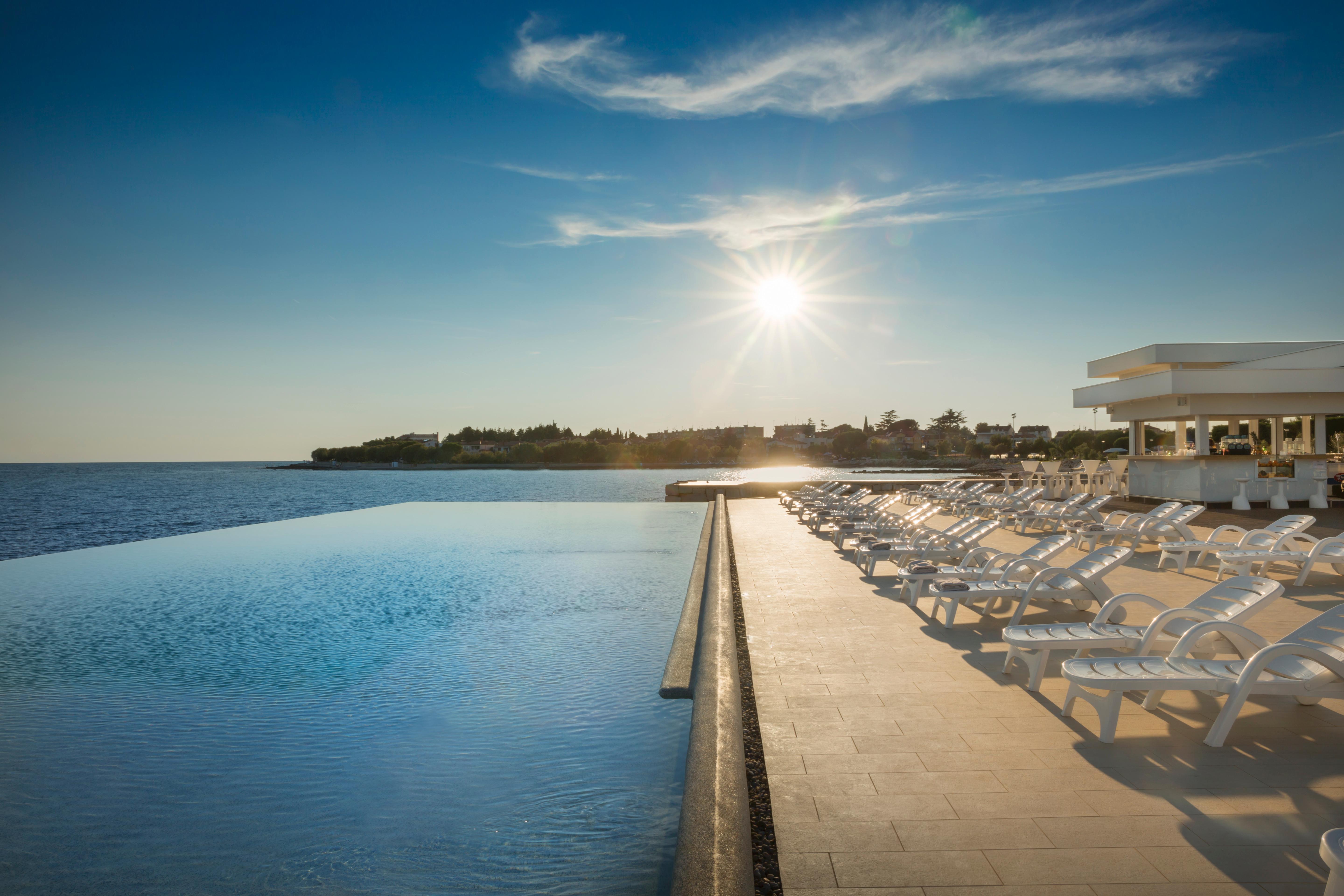 Aminess Vival Maestral Hotel Novigrad Istria Eksteriør billede