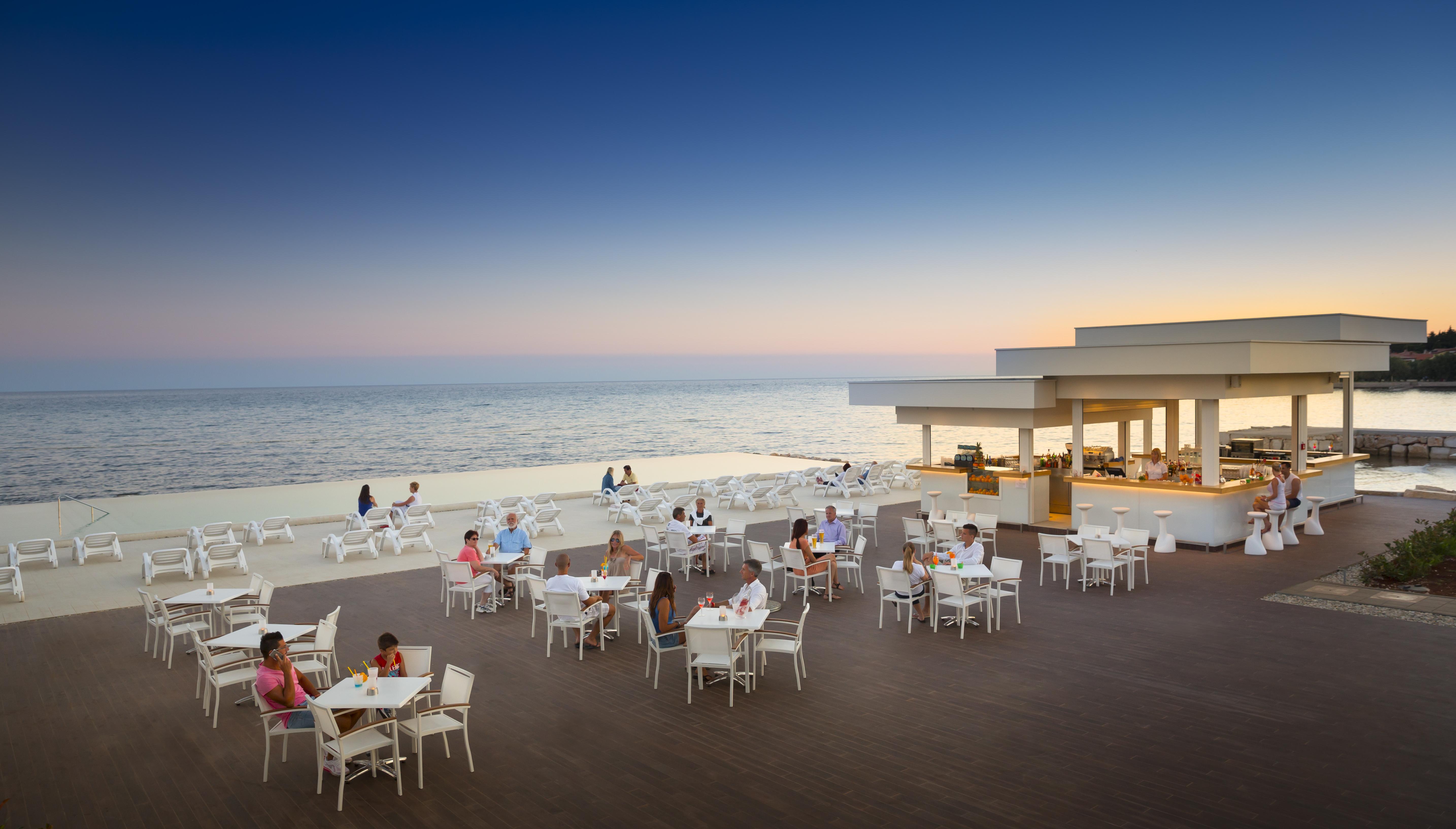 Aminess Vival Maestral Hotel Novigrad Istria Eksteriør billede