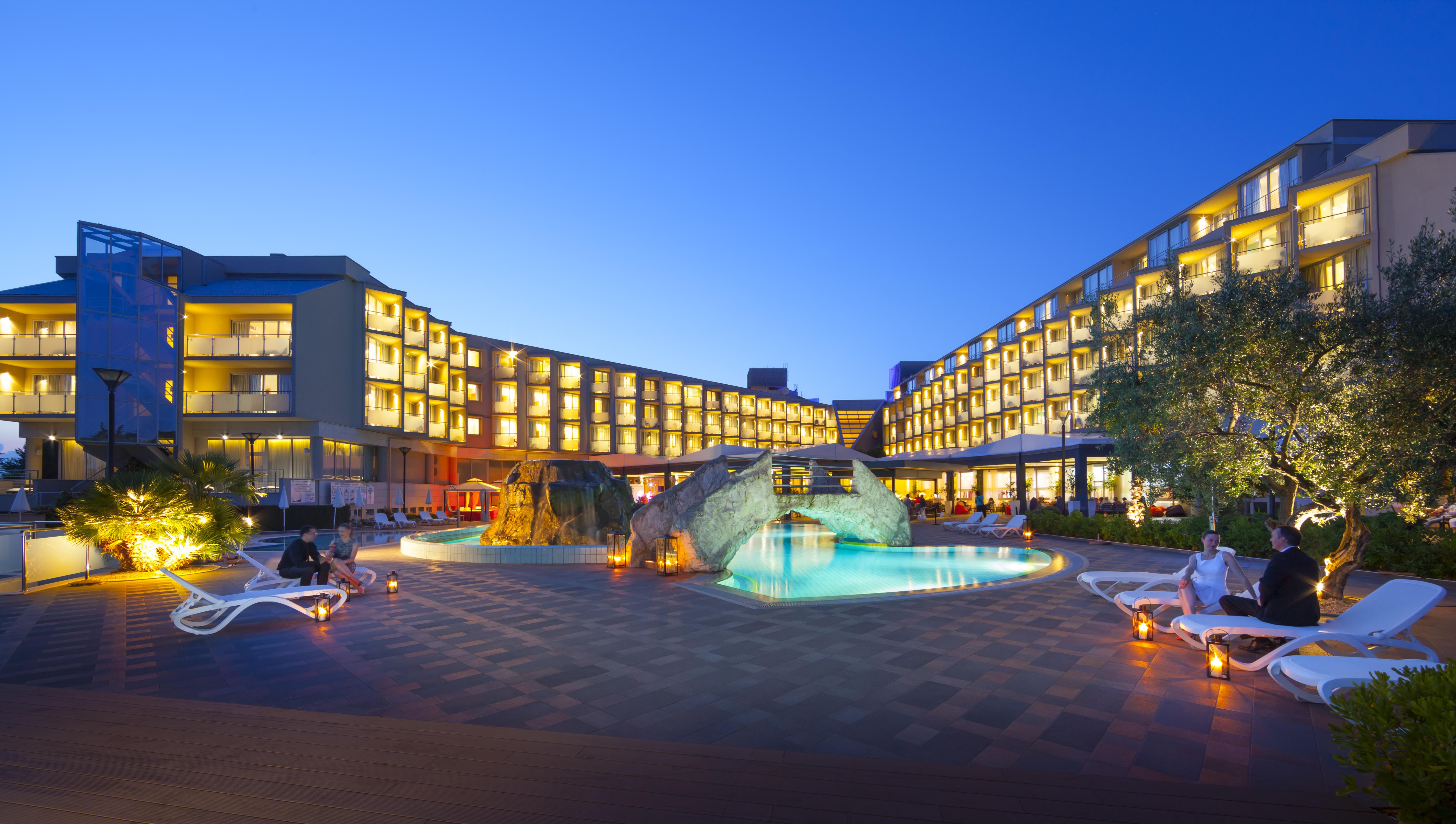 Aminess Vival Maestral Hotel Novigrad Istria Eksteriør billede